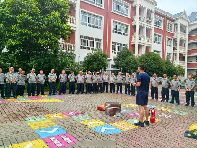 筑牢校园安全“防火墙”——全县学校保安人员消防安全专项培训纪实